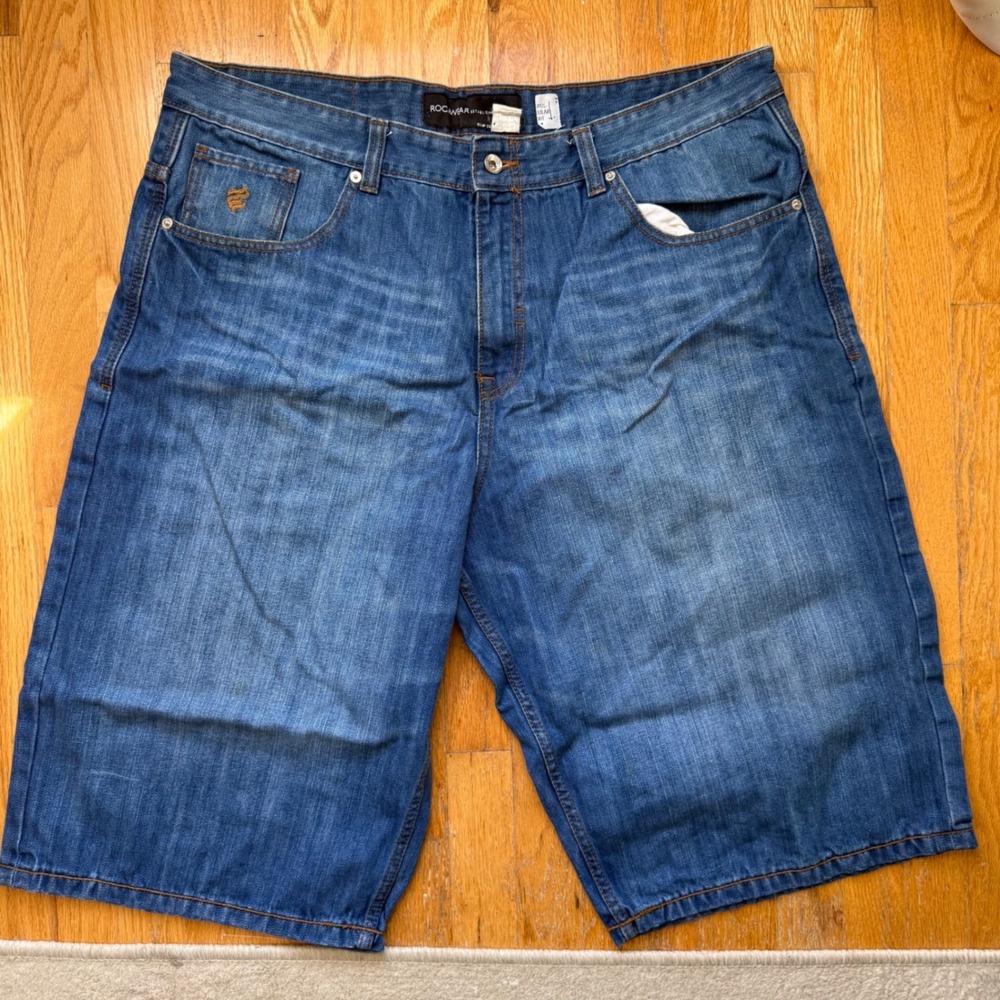 Rocawear Baggy Denim Jorts Mens 42 Blue Wide Leg Y2K Hip Hop Skate Jean Shorts